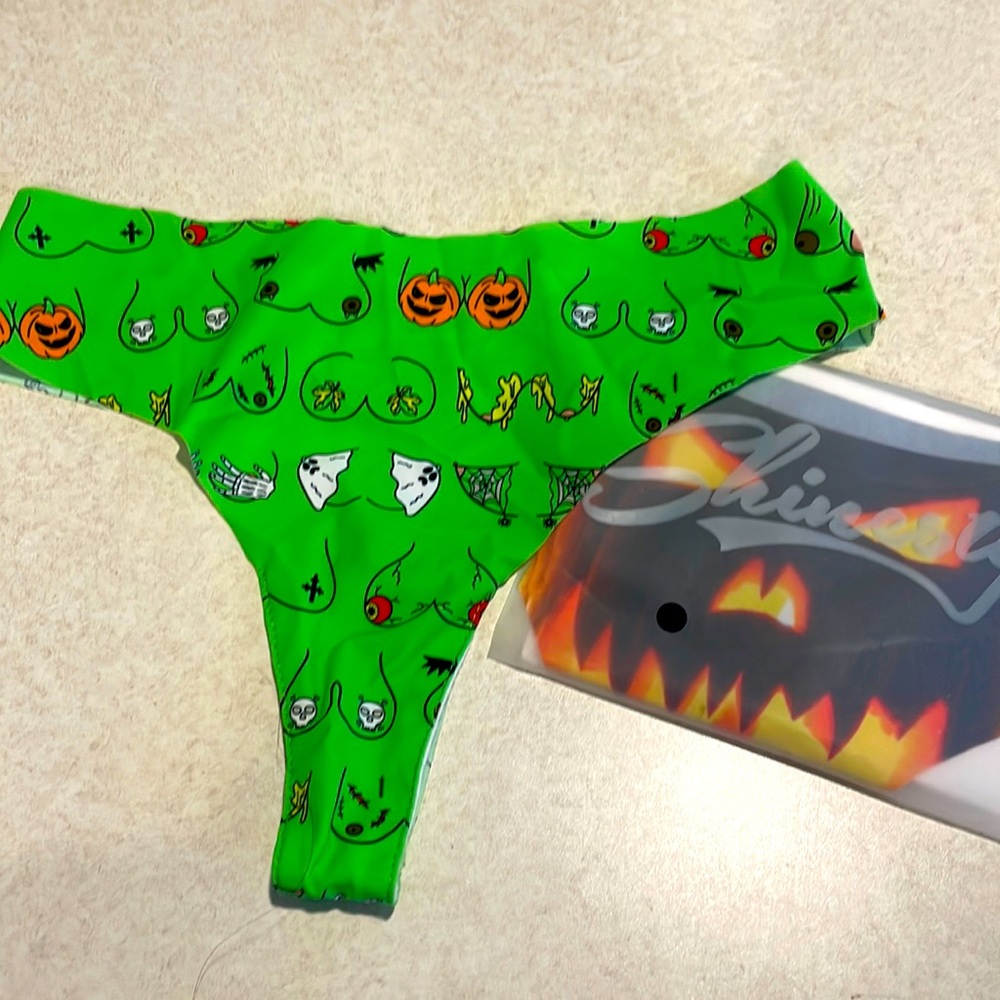 Shinesty Halloween Thong Bundle